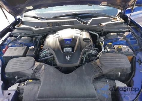 2015 Maserati Ghibli S Q4 из США, поврежденный, VIN ZAM57RTAXF1134572